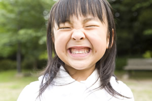 子どもの食いしばり